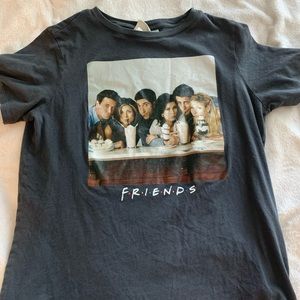 Friends tee from H&M
